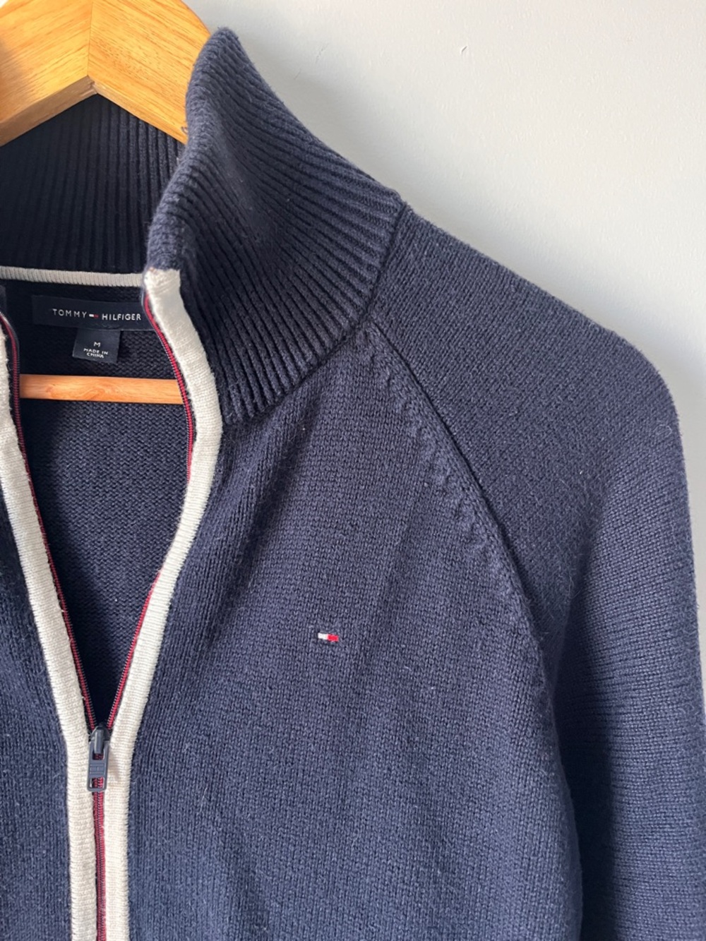 🔥CLEAROUT🔥Tommy Hilfiger Sweater | Cotton Blend | Sporty Stripe | Size M